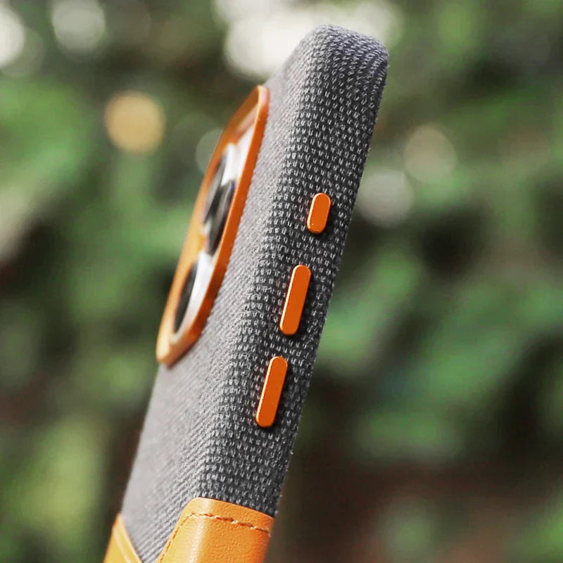 Case iPhone em Tecido e Couro Minimalista